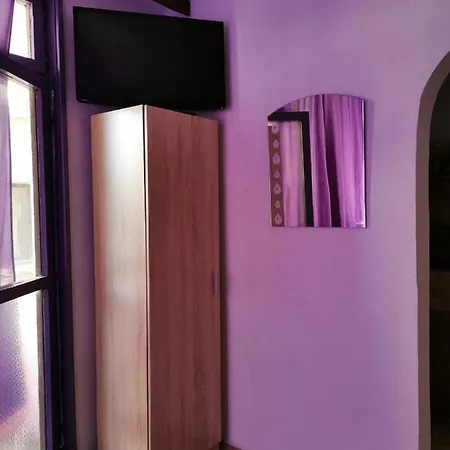 Guest house 
